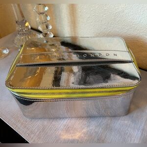 Trinny London THE CHELSEA Large Makeup Bag